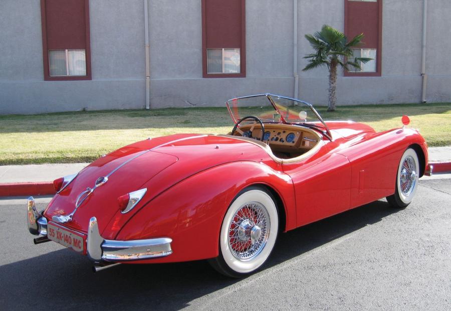  Jaguar XK140 MC Roadster Red 1955 года  (фото 5 из 5)